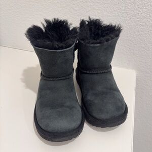 UGG Mini Bailey Bow II Boot size 12